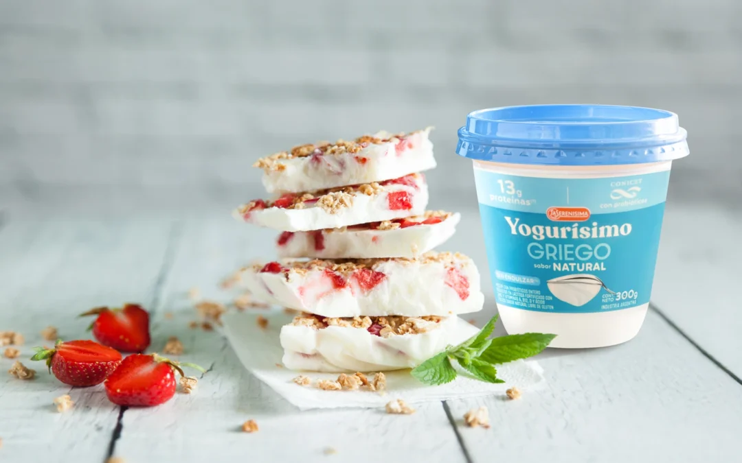 TABLETAS HELADAS DE YOGUR CON FRUTOS ROJOS