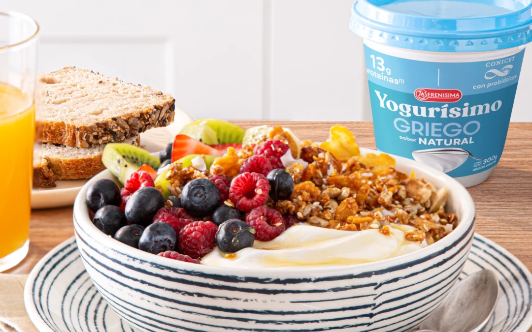 YOGUR CON FRUTAS DE ESTACIÓN Y MIEL